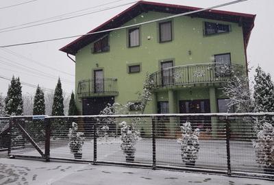 Casă individuală cu 8 camere cu Teren 300 Mp în Bradu - 14