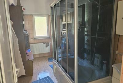 Casă cu 3 camere cu Teren 4800 Mp în Mărășeni - 3
