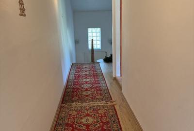 Casă cu 4 camere cu Teren 3500 Mp în Stoenești - 2