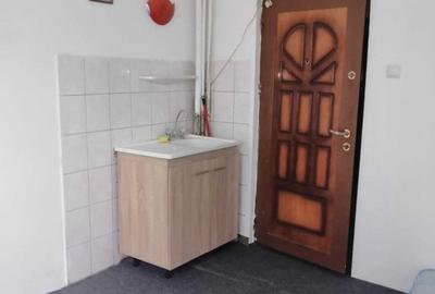 Apartament cu 2 camere în Astra