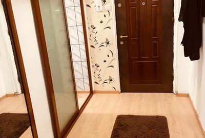 Apartament cu 2 camere semidecomandat în Nord