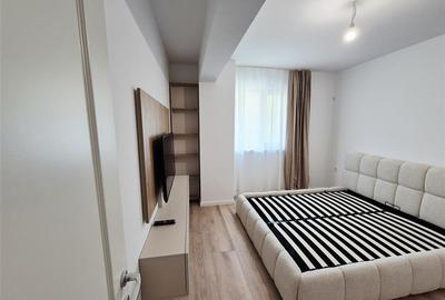 Apartament cu 2 camere decomandat în Vișani - 1