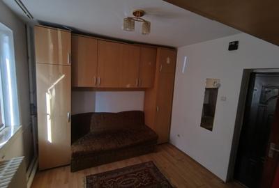 Garsonieră în Lipovei