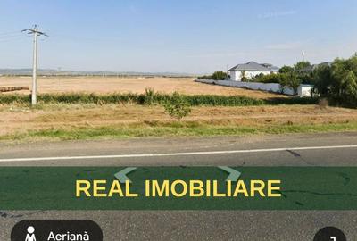 Teren de 4800 mp, în Central