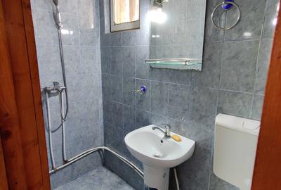 Apartament cu 2 camere decomandat în Exterior Vest