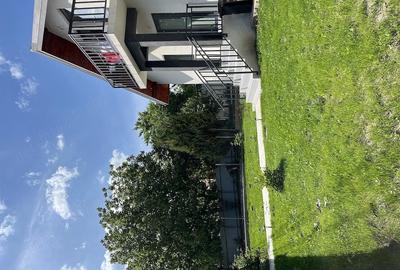 Casă cu 4 camere cu Teren 500 Mp în Holboca