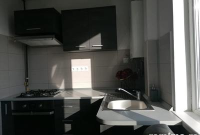 Apartament cu 2 camere decomandat în 1 Decembrie 1918 - 2