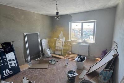 Apartament cu 3 camere decomandat în Bucovina