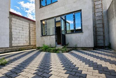 Spațiu comercial, de 176 mp, în Chercea