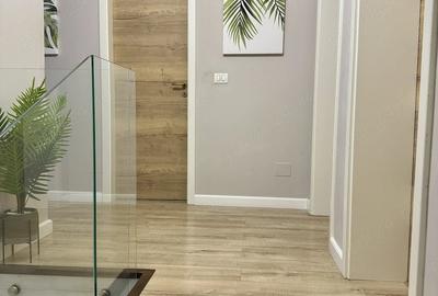 Casă cu Teren 280 Mp în Dumbrăvița