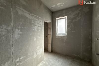 Duplex cu 4 camere cu Canalizare în Săcălaz - 10