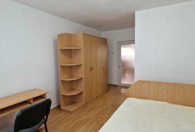 Apartament cu 3 camere decomandat în Zorilor - 6