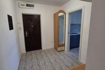 Apartament cu 2 camere semidecomandat în Micro 19 - 5