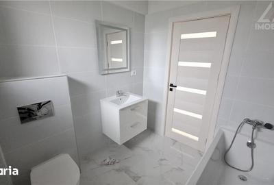Apartament cu 2 camere decomandat în Rediu