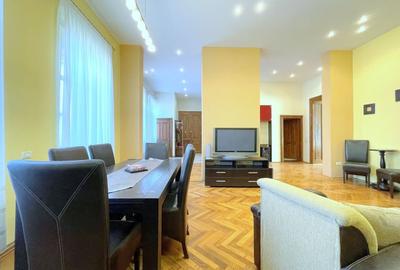 Apartament cu 3 camere semidecomandat, mobilat în Central - 4