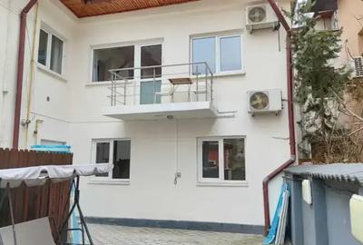 Casă individuală cu 6 camere cu Canalizare în P-ța Alba Iulia - 1