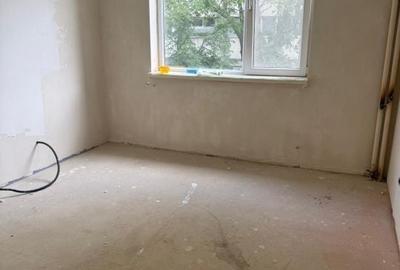 Apartament cu 4 camere decomandat în Gării - 1