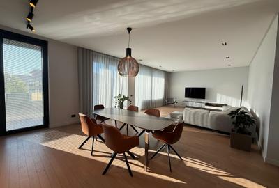Apartament cu 3 camere decomandat în Floreasca