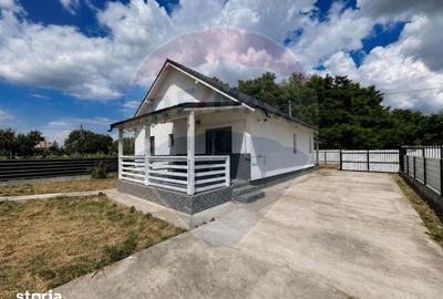 Casă cu 3 camere cu Teren 485 Mp în Hemeiuș