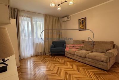 Apartament cu 3 camere semidecomandat, mobilat în P-ța Unirii - 9