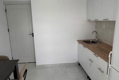 Apartament cu 2 camere decomandat în Central - 3