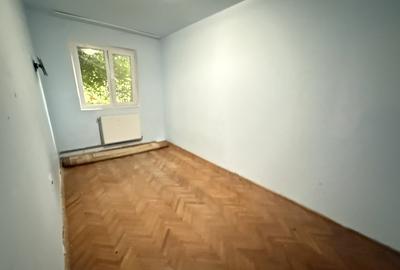 Apartament cu 2 camere nedecomandat în Girocului - 3