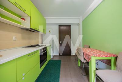 Apartament cu 2 camere decomandat în Tractorul - 13