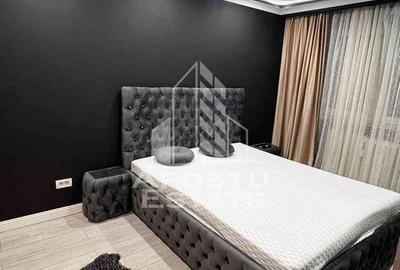 Apartament cu 2 camere semidecomandat, mobilat în Central