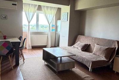 Apartament cu 2 camere semidecomandat în Central - 1