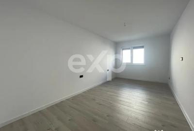 Apartament cu 2 camere semidecomandat în Trivale