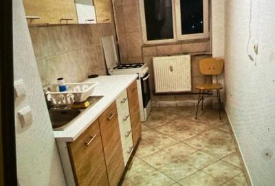 Apartament cu 3 camere decomandat în Drumul Taberei - 2