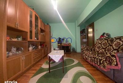 Apartament cu 4 camere decomandat în Central - 3
