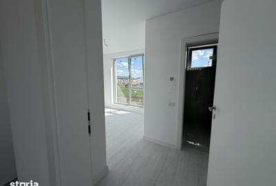 Casă cu 4 camere cu Teren 200 Mp în Central - 8