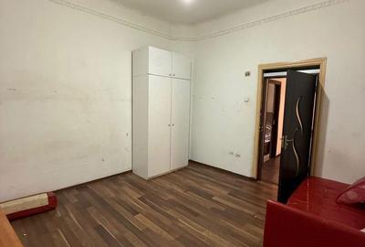 Casă cu 2 camere cu Teren 40 Mp în Central - 2