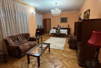 Casă individuală cu 4 camere cu Canalizare în Lupeni - 8