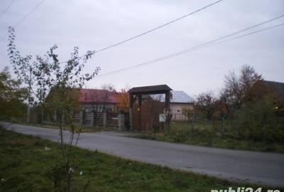 Teren de 2505 mp, în Central