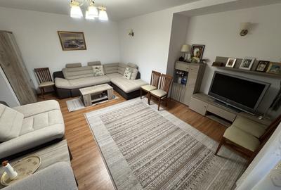 Apartament cu 2 camere decomandat, mobilat în Palazu Mare - 2