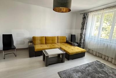 Apartament cu 2 camere decomandat, mobilat în Central