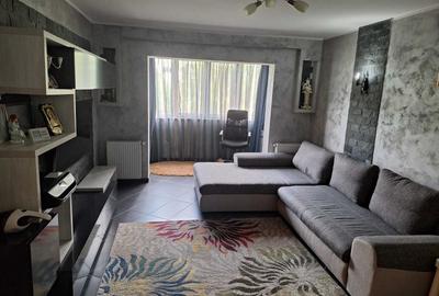 Apartament cu 3 camere decomandat în Gară - 1