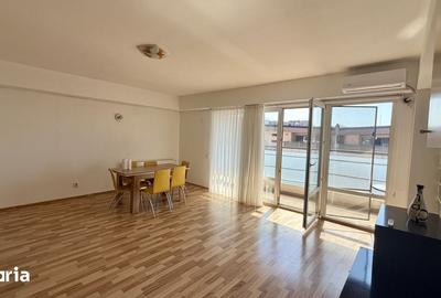 Apartament cu 4 camere în Central