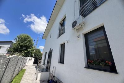 Casă cu 4 camere cu Teren 35 Mp în Central