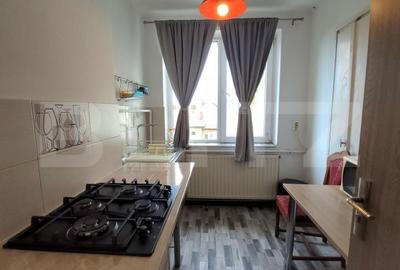Apartament cu 2 camere decomandat în Central