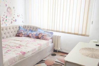 Apartament cu 2 camere decomandat în Nufărul - 10