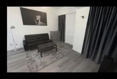 Garsonieră decomandată în Apărătorii Patriei - 2