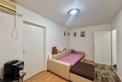 Apartament cu 2 camere nedecomandat, mobilat în P-ța Doina