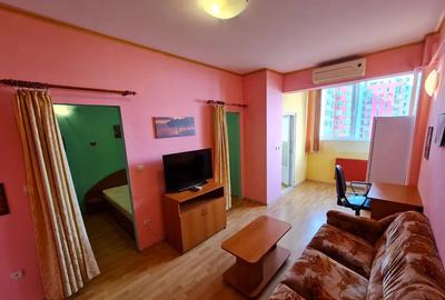 Apartament cu 2 camere semidecomandat, mobilat în UTA
