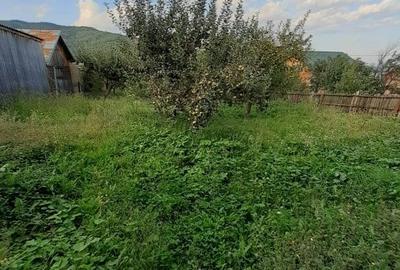 Casă individuală cu 4 camere cu Teren 998 Mp în Izvoarele - 16