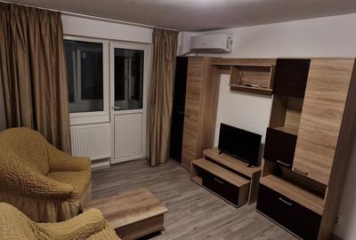 Apartament cu 2 camere decomandat, mobilat în Berceni