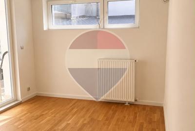 Casă cu 4 camere cu Teren 179 Mp în Tunari