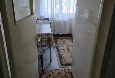 Apartament cu 2 camere decomandat în Gară